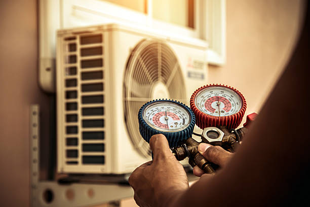 Professional Ac Installation technician working in Stuart, VA